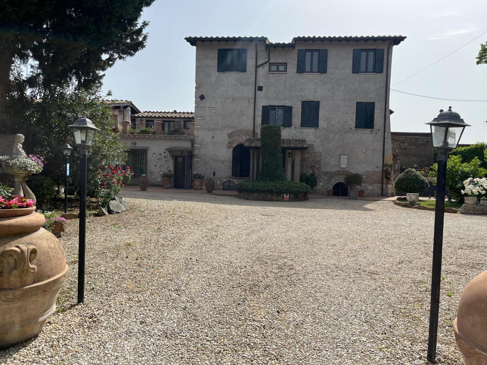 דירות רומא Loft Appia Antica Donna Eugenia מראה חיצוני תמונה